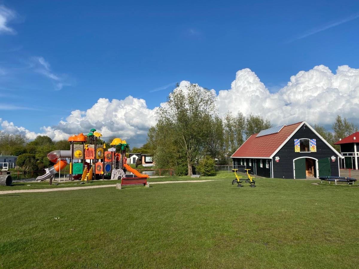 Vakantiehuisje Makkum Nl - S15 Bagian luar foto